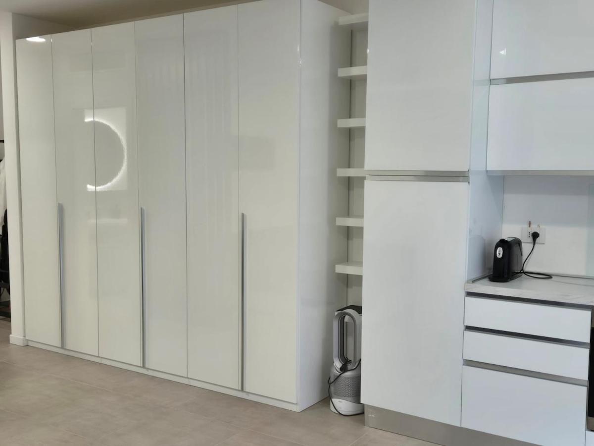 Apartamento Raffinato Eur *